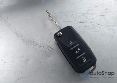 2007 Volkswagen Jetta 2.5 из США, поврежденный, VIN 3VWHF71KX7M125800